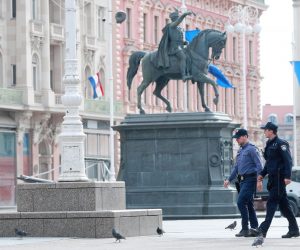 13.04.2020., Zagreb - Kadrovi iz centra metropole. Photo: Sanjin Strukic/PIXSELL