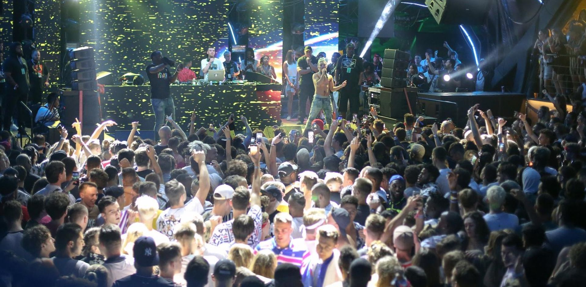 Novalja: Nastup američkog repera Lil Pumpa treći dan Fresh Island festivala 13.07.2018., Novalja - Treci dan Fresh Island festivala na plazi Zrce. Nastup americkog repera Lil Pumpa u klubu Aqvarius.
Photo: Luka Stanzl/PIXSELL