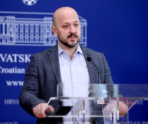 14.05.2020., Zagreb - Na konferenciji za medije odrzanoj u Saboru o Zakonu o obnovi Grada Zagreba govorio je zastupnik Gordan Maras. Photo: Patrik Macek/PIXSELL