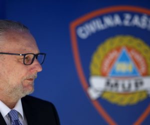 14.05.2020., Zagreb - Nacionalni stozer civilne zastite odrzao je konferenciju za medije o najnovijim detaljima sirenja koronavirusa u Hrvatskoj. Ministar unutarnjih poslova Davor Bozinovic. Photo: Daniel Kasap/POOL/HINA