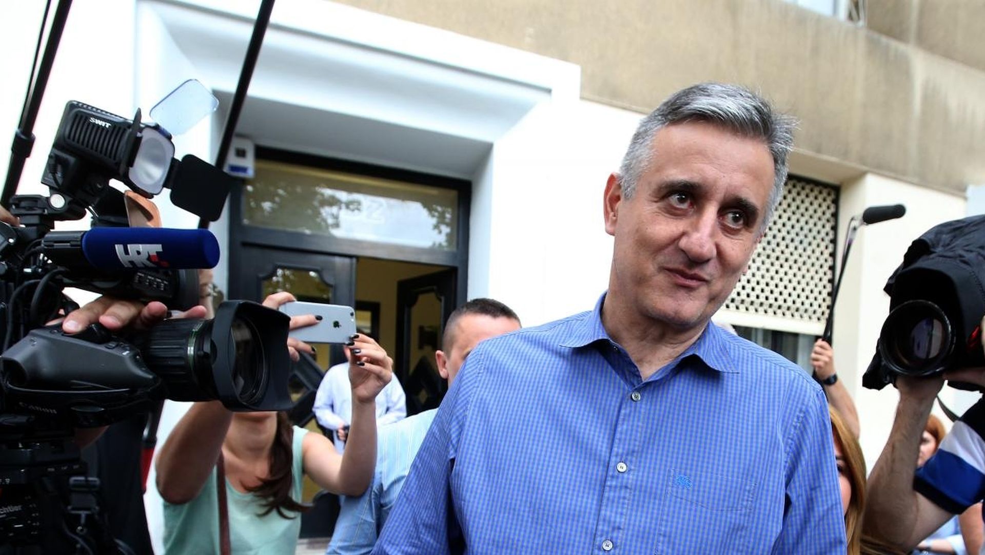 14.06.2016., Zagreb - Predsjednik HDZ-a Tomislav Karamarko dao je izjavu za medije nakon sastanka Domoljubne koalicije u sredisnjici HDZ-a. Govorio je o preslagivanju Vlade i izvjescu Istraznog povjerenstva. 
Photo: Robert Anic/PIXSELL