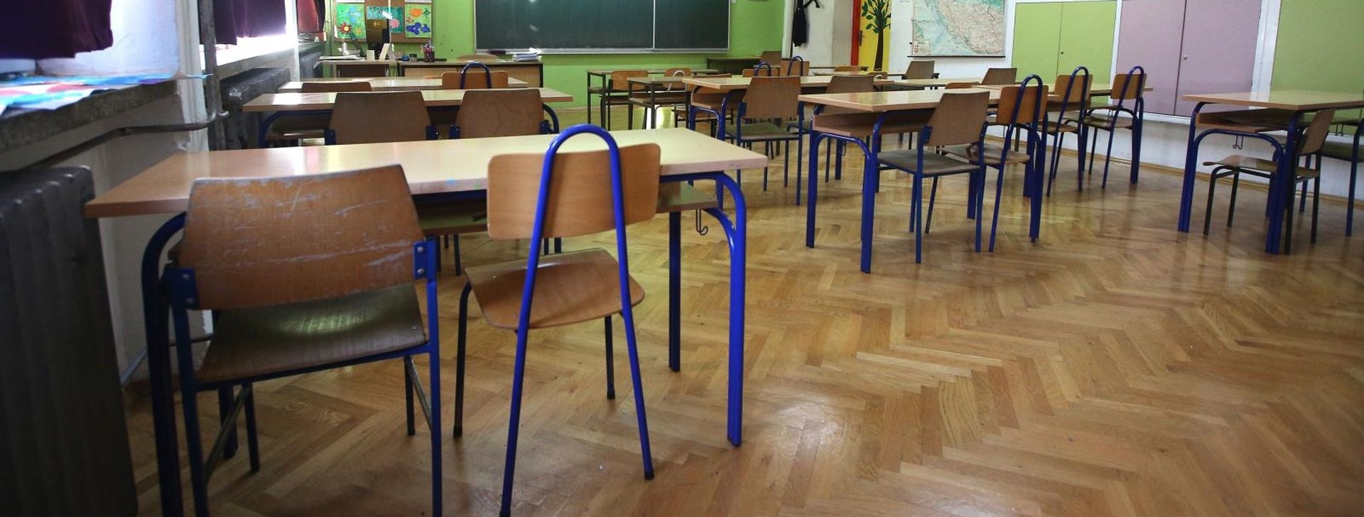 16.03.2020., Sibenik - Zbog koroavirusa Vlada RH je donijela odluku po kojoj od danas nema nastave u školama.Prazne ucionice i hodnici bez ucenika.
Photo: Dusko Jaramaz/PIXSELL