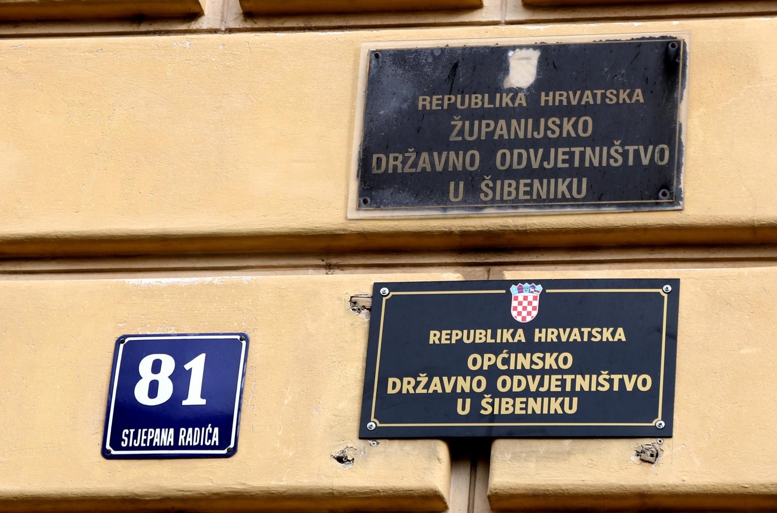 19.01.2018., Sibenik - Zgrada u kojoj se nalazi Zupanijski sud, Opcinski sud, Trgovacki sud, Opcinsko drzavno odvjetnistvo i Zupanijsko drzavno odvjetnistvo u Sibeniku. 
Photo: Dusko Jaramaz/PIXSELL