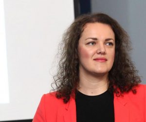 20.05.2019.,Vodice - Potpredsjednik Vlade i ministar poljoprivrede, Tomislav Tolusic nazocio je potpisivanju 49 ugovora o financiranju projekata lokalne infrastrukture za operaciju 7.4.1,a dodijeljena je potpora od ukupno 235 milijuna kuna iz Programa ruralnog razvoja RH.Ugovore o financiranju je potpisala ravnateljica Agencije za placanja u poljoprivredi, ribarstvu i ruralnom razvoju Matilda Copic.
Photo: Dusko Jaramaz/PIXSELL