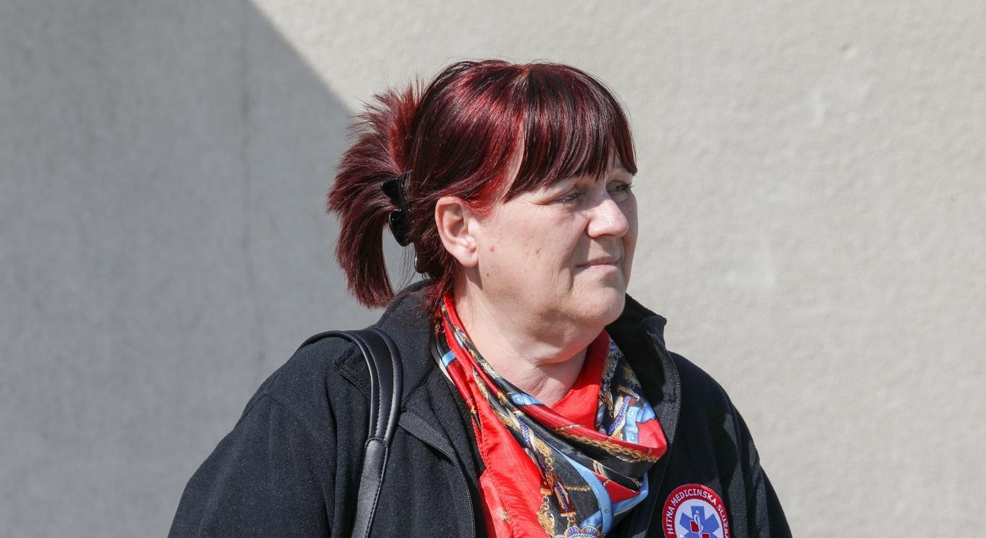 21.03.2020., Zagreb - U skladistu ravnateljstva civilne zastite predstavljen je dio prve posiljke donacije iz Abu Dhabija. Ukupno je pristiglo pet i pol tona tereta zastitnih maski, dezificijensa, zastitnih odijela i ostalih potrepstina kako bi se zastitili svi koji pomazu u spasavanju oboljelih od koronavirusa. Maja Grba Bujevic, ravnateljica Hrvatskog zavoda za hitnu medicinu. 
Photo: Borna Filic/PIXSELL