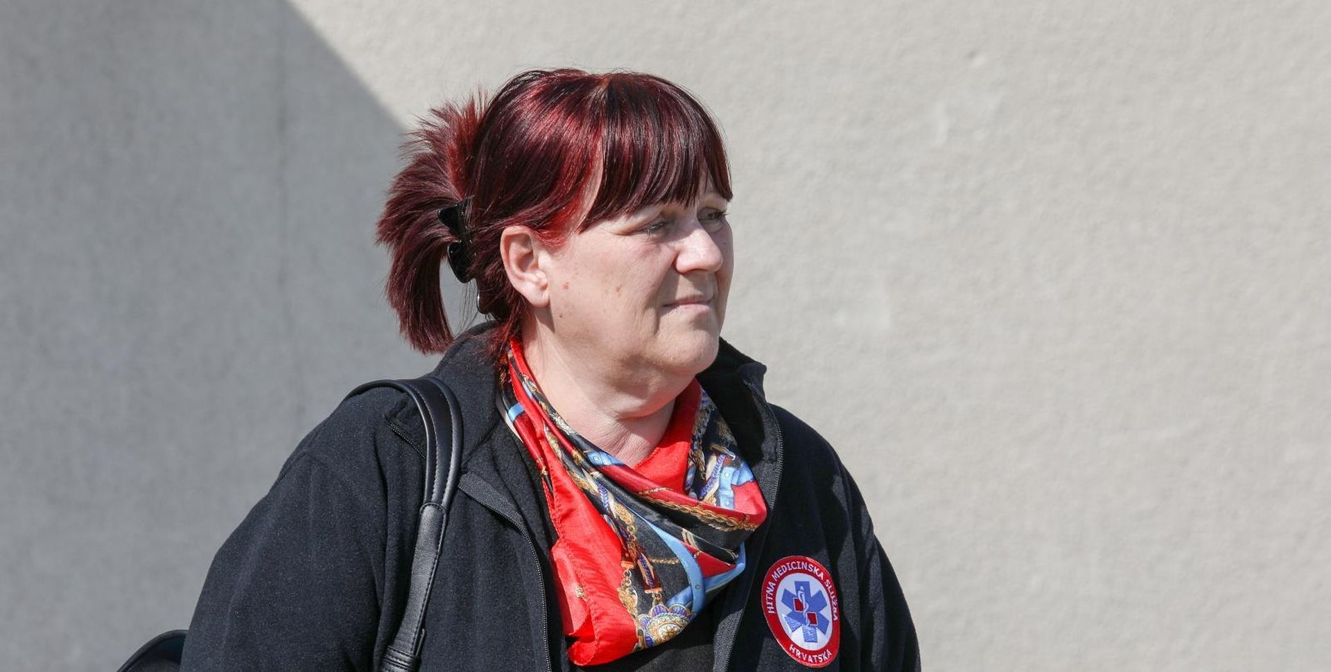 21.03.2020., Zagreb - U skladistu ravnateljstva civilne zastite predstavljen je dio prve posiljke donacije iz Abu Dhabija. Ukupno je pristiglo pet i pol tona tereta zastitnih maski, dezificijensa, zastitnih odijela i ostalih potrepstina kako bi se zastitili svi koji pomazu u spasavanju oboljelih od koronavirusa. Maja Grba Bujevic, ravnateljica Hrvatskog zavoda za hitnu medicinu. 
Photo: Borna Filic/PIXSELL
