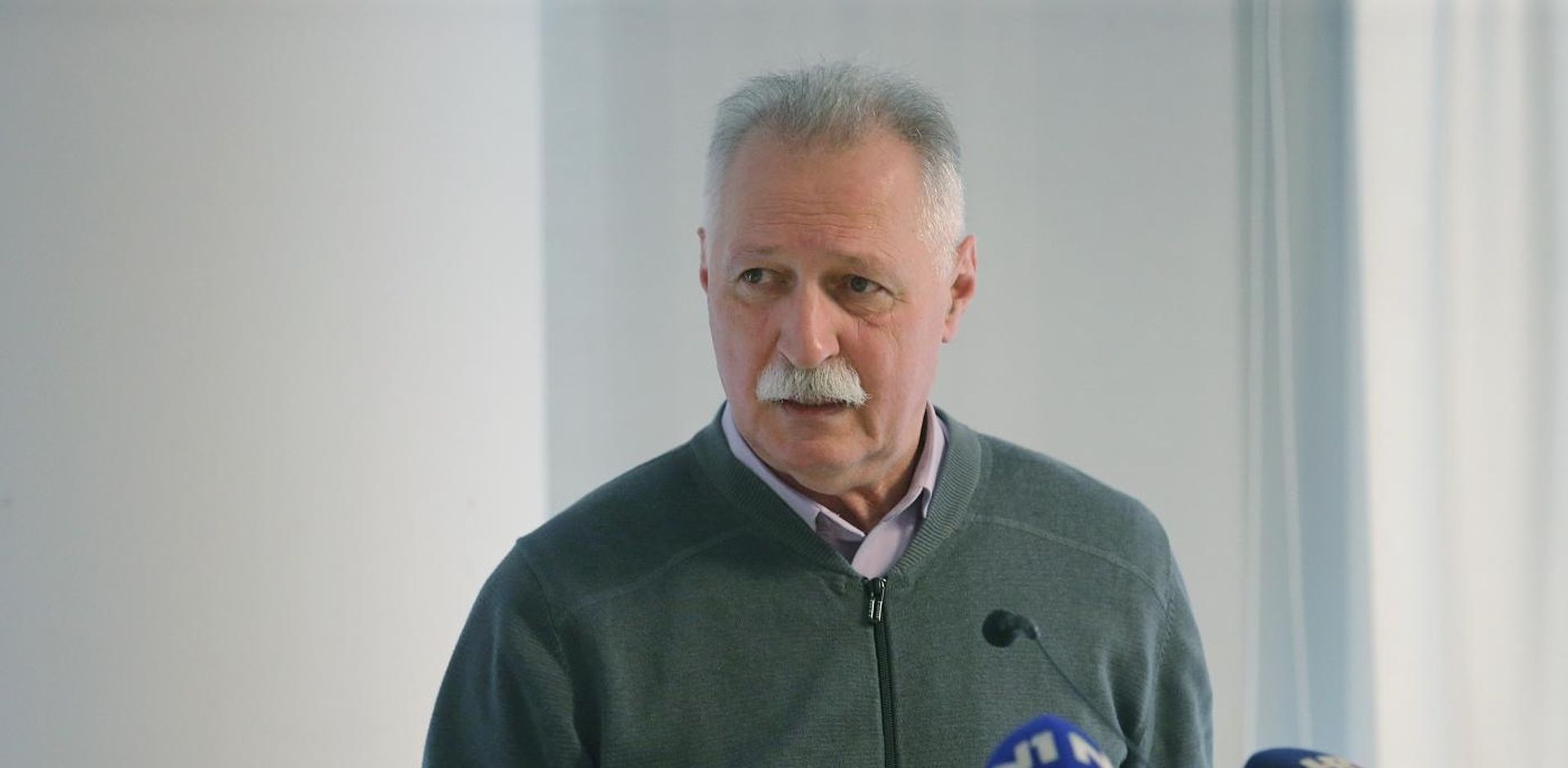 29.11.2019., Zagreb - Konferencija za medije Sindikata hrvatskih ucitelja i Nezavisnog sindikata zaposlenih u srednjim skolama Hrvatske na temu strajka u osnovnim i srednjim skolama. predsjednik Nezavisnog sindikata zaposlenih u srednjim skolama Hrvatske Branimir Mihalinec Photo: Dalibor Urukalovic/PIXSELL