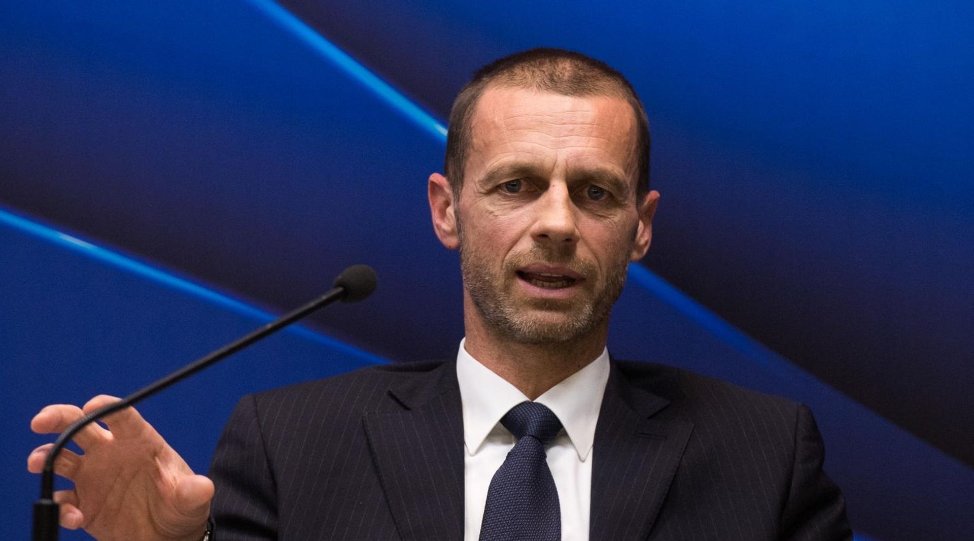 31.03.2017., Stara Pazova, Srbija - Predsjednik UEFA Aleksander Ceferin obisao je sportski centar Nogometnog saveza Srbije u Staroj Pazovi s predsjednikom Slavisom Kokezom i pocasnim predsjednikom FSS-a Tomislavom Karadzicem. Photo: Srdjan Ilic/PIXSELL