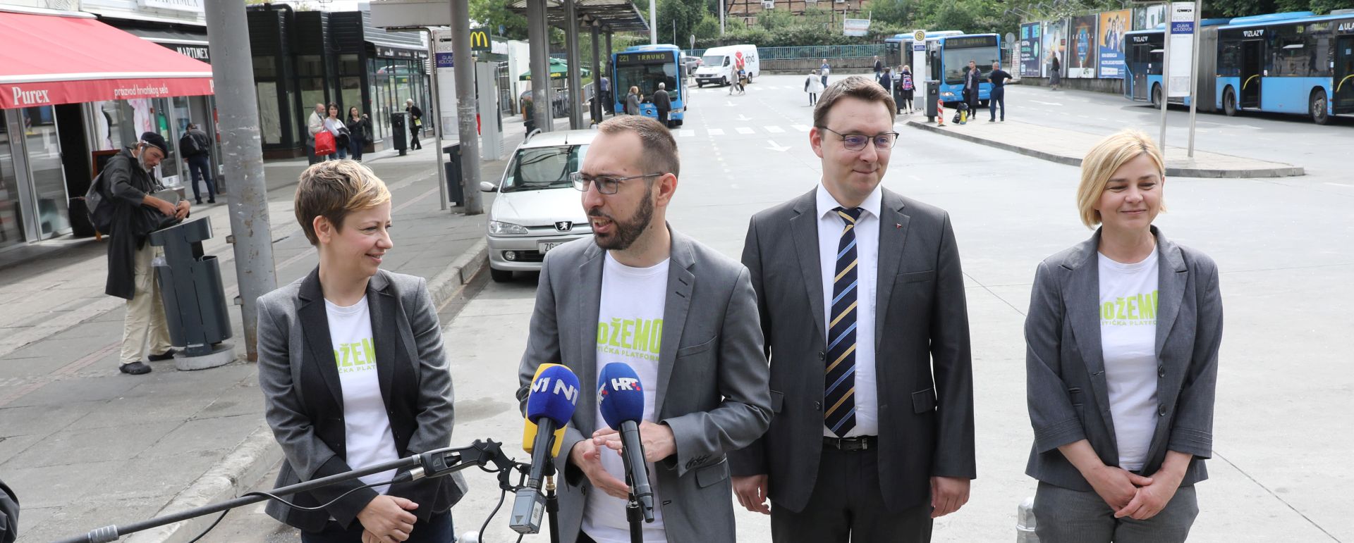 Zagreb, 05.06.2020. - Konferencija za medije Platforme Možemo! povodom zajedničkog izlaska na izbore sa nezavisnim kandidatom Bojanom Glavaševićem. Na fotografiji  Danijela Dolenec, Tomislav Tomašević, Bojan Glavašević, Sandra Benčić.
foto HINA/ Admir BULJUBAŠIĆ/ abu