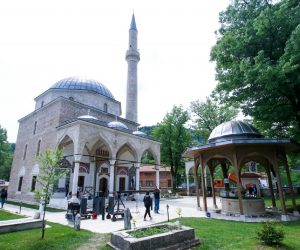 03.05.2019., Foca, Bosna i Hercegovina- 
Posljednji radovi na Aladza dzamiji prije njenog svecanog otvaranja koje je zakazano za sutra (04.05.). Ova dzamija je sagradjena polovinom 16. stoljeca, jedna je od najstraijih u BiH i vazi za jedan od najvrijednijih objekata orijentalne kulture na Balkanu. Srpske vlasti su 1992. godine minirale Aladzu dzamiju, a zatim njene ostatke zatrpale zemljom na gradskim smetlistima. Medzlis Islamske zajednice Foca je u gradu do 1992. godine imao 12 dzamija. Sve su porusene, minirane, a njihovi ostaci su uklonjeni. 
Photo: Armin Durgut/PIXSELL