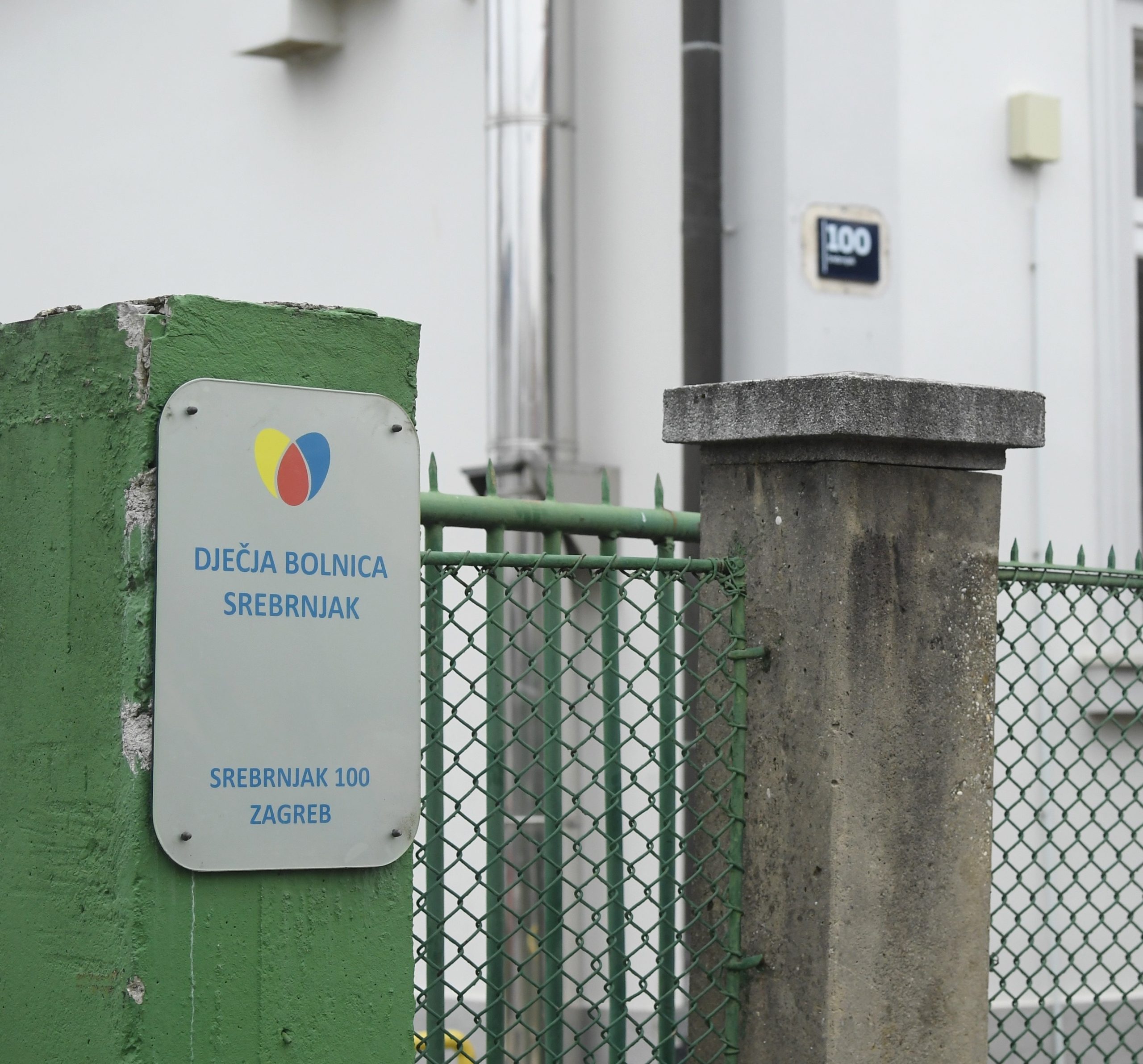 06.12.2019., Zagreb - Djecja bolnica Srebrnjak. Primopredaja duznosti ravnatelja nakon smjene  dr. Bore Nogala vd ravnateljica je dr. Ivana Djerek Dubravcic, koja je udaljila novinare iz bolnice te nije davala nikakvu izjavu. 
Photo: Marko Lukunic/PIXSELL