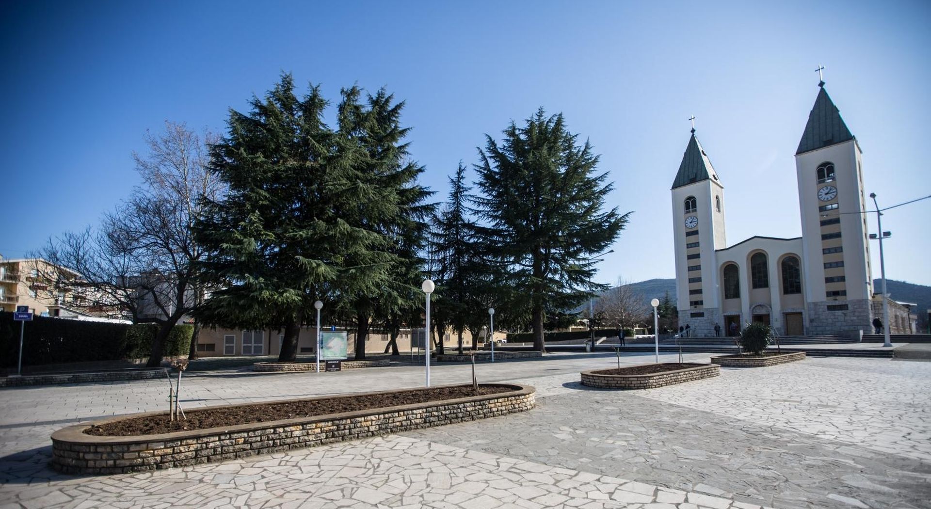 10.03.2020., Medjugorje, Bosna i Hercegovina - Zbog koronavirusa smanjen je broj hodocasnika u svetiste. Crkva svetog Jakova 
Photo: Denis Kapetanovic/PIXSELL
