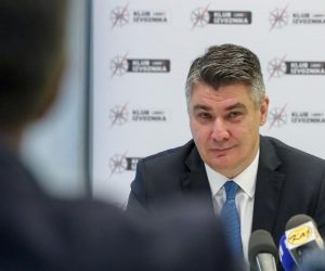 10.06.2020., Hum na Sutli - 30. susret Kluba izvoznika u tvornici Vetropack Straza. Predsjednik RH Zoran Milanovic.
Photo: Igor Kralj/PIXSELL