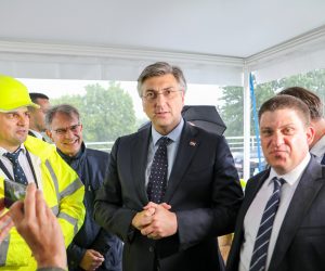 10.06.2020., Pula - Predsjednik Vlade RH Andrej Plenkovic obisao je brodogradiliste Uljanik. Photo: Srecko Niketic/PIXSELL