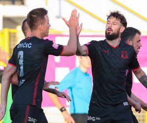 11.06.2020., stadion Ivan Laljak-Ivic, Zapresic - Hrvatski Telekom Prva liga, 28. kolo, NK Inter Zapresic - HNK Gorica.  Aleksandar Jovicic, Kristijan Lovric Photo: Luka Stanzl/PIXSELL