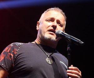 12.10.2019., Duga Resa - Koncert Marka Perkovica Thompsona na stadionu NK Duga Resa povodom 90. obljetnice Nogometnog kluba Duga Resa. 
Photo: Kristina Stedul Fabac/PIXSELL