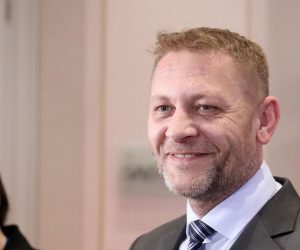 13.02.2020., Zagreb - Na konferenciji za medije odrzanoj u Saboru Kreso Beljak je komentirao ocekivanja od koalicije sa SDP-om za parlamentarne izbore.
Photo: Patrik Macek/PIXSELL