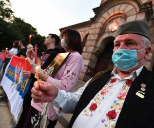 14.05.2020., Beograd, Srbija - Skup podrske episkopu budimljansko-niksickom Joanikiju i svecenstvu Srpske pravoslavne crkve u Crnoj Gori koji su uhiceni u subotu nakon Svetovasilijevske litije u Niksicu koja je krsila zabranu okupljanja. Photo: Srdjan Ilic/PIXSELL