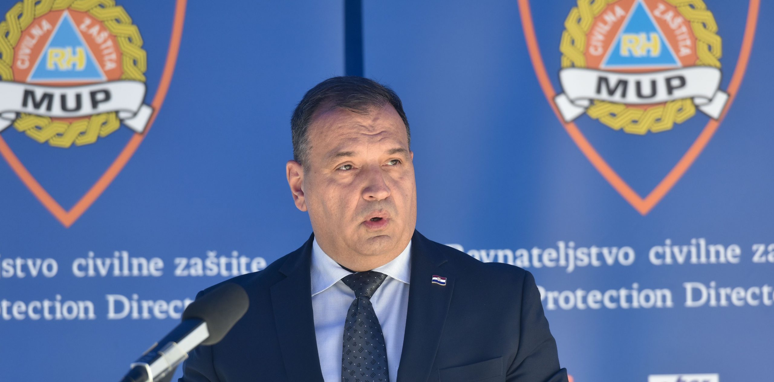 15.05.2020., Zagreb - Nacionalni stozer civilne zastite odrzao je konferenciju za medije o najnovijim detaljima sirenja koronavirusa u Hrvatskoj. Ministar zdravstva Vili Beros. Photo: Davorin Visnjic/POOL/PIXSELL