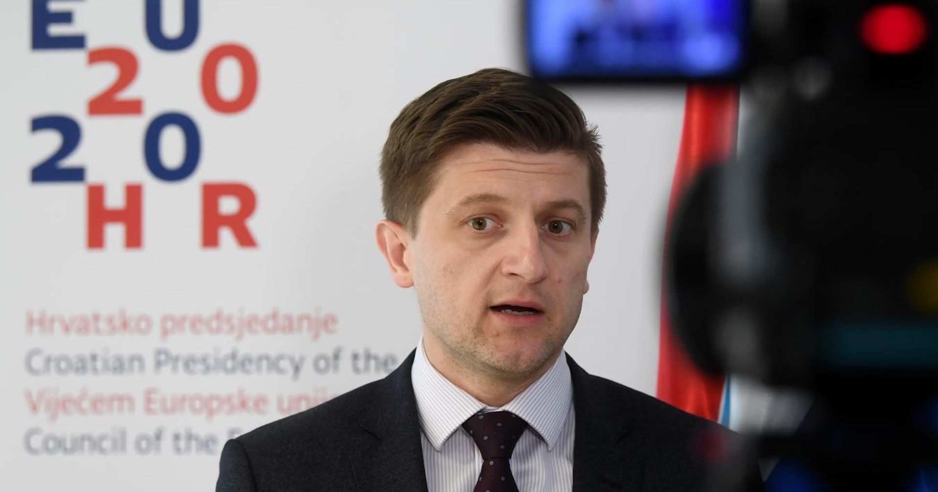 15.05.2020., Zagreb - U Ministarstvu financija odrzana je video konferencija Euroskupine u prosirenom formatu. Na sastanku je sudjelovao ministar financija Zdravko Maric. Photo: Marko Lukinic/PIXSELL/EU2020HR