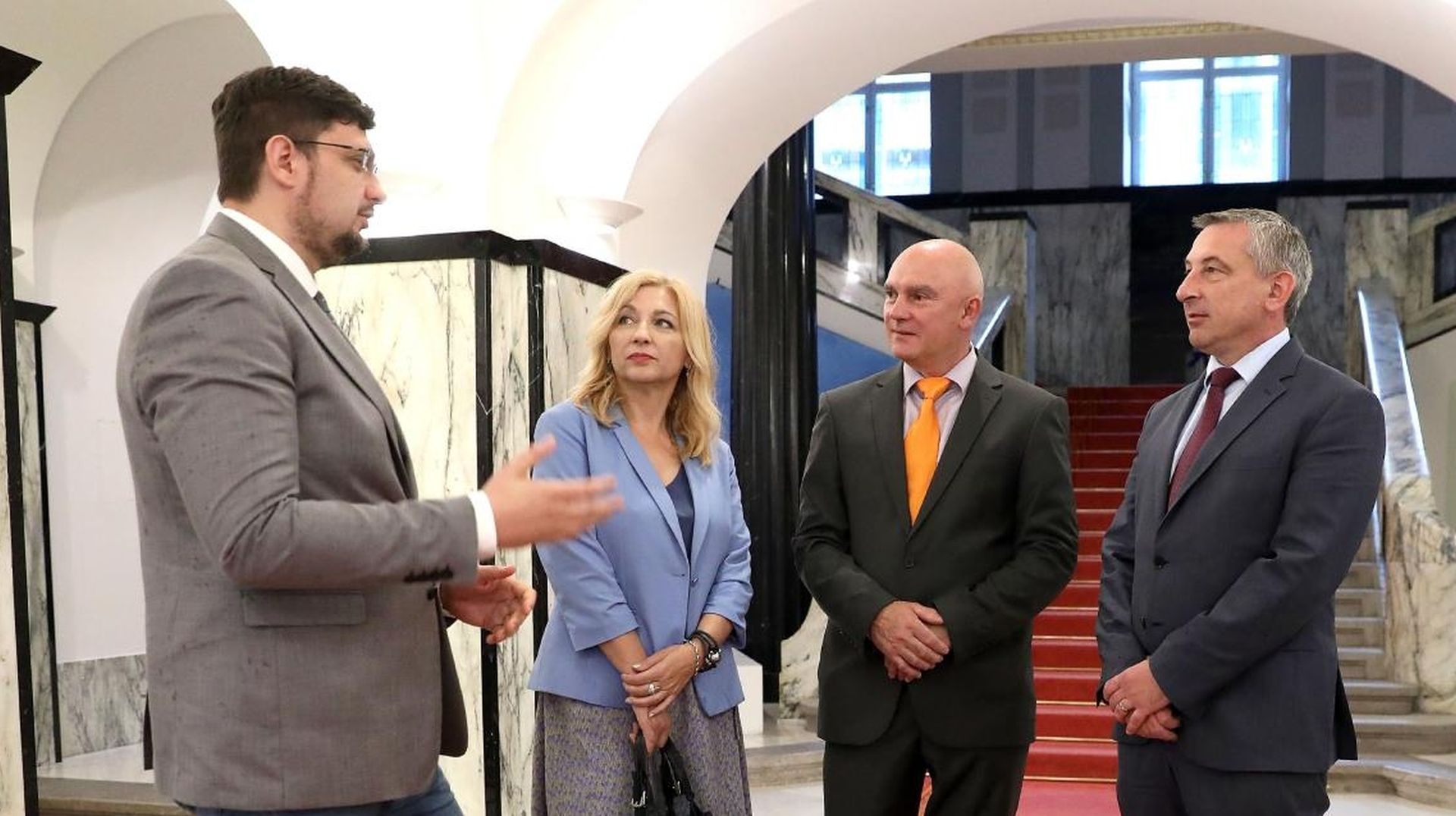 15.06.2020., Zagreb - Predsjednik HNS-a Predrag Stromar, zajedno sa zamjenikom predsjednika Stjepanom Curajem te potpredsjednicima stranke Karolinom Juzbasic i Jasminom Krizmanicem dolazi u Sabor predati liste za parlamentarne izbora 2020.
Photo: Patrik Macek/PIXSELL