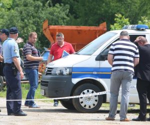 16.06.2020., Cetingrad - U pucnjavi koja se dogodila jutros oko 8 sati smrtno su stradale dvije osobe. Radi se o mladem bracnom paru. Policijski ocevid u obiteljskoj kuci je u tijeku. Photo: Kristina Stedul Fabac/PIXSELL