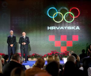19.12.2019., Zagreb, Hotel Westin - Veliki dan hrvatskog sporta, dodjela nagrada najuspjesnijim sportasima, sportasicama i ekipama u organizaciji Hrvatskog olimpijskog odbora.  Josip Cop i Zlatko Matesa.
Photo: Igor Kralj/PIXSELL