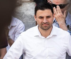 20.06.2020., Split - Predsjednik SDP-a i lider Restart koalicije Davor Bernardic u sklopu izborne kampanje predstavio je kandidate s liste Restart koalicije u X. izbornoj jedinici.
Davor Bernardic
Photo: Milan Sabic/PIXSELL