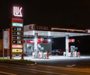 25.03.2020,Zagreb -  Benzinska postaja Lukoil, Ilica 437.
Photo: Jurica Galoic/PIXSELL