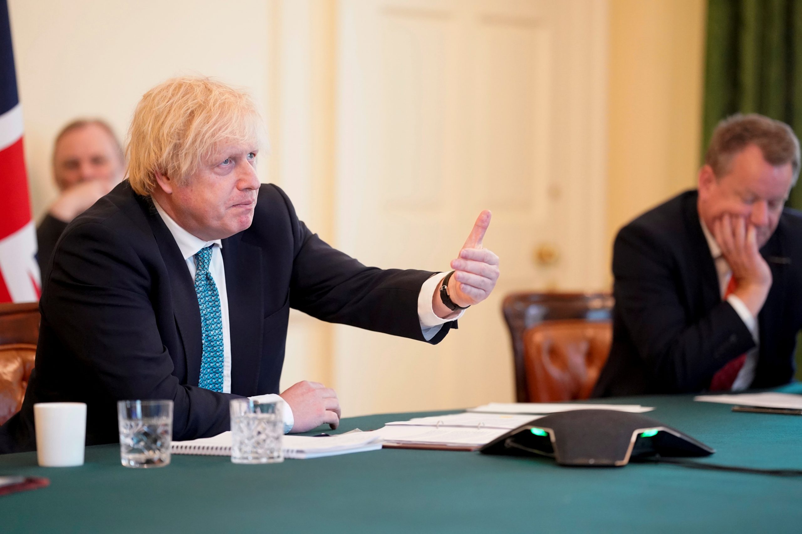Prime Minister Boris Johnson attends the EU Presidents Meeting at 10 Downing Street in London Prime Minister Boris Johnson, joined by Europe Adviser and Chief Negotiator of Task Force Europe David Frost and Chancellor of the Duchy of Lancaster Michael Gove, takes part in a video conference call with European Council president Charles Michel, European Commission President Ursula von der Leyen and European Parliament President David Sassoli and EU's Brexit negotiator Michel Barnier, at 10 Downing Street in London, Britain June 15, 2020. Andrew Parsons/10 Downing Street/Handout via REUTERS   THIS IMAGE HAS BEEN SUPPLIED BY A THIRD PARTY. IMAGE CAN NOT BE USED FOR ADVERTISING OR COMMERCIAL USE. IMAGE CAN NOT BE ALTERED IN ANY FORM. NO RESALES. NO ARCHIVES Andrew Parsons/10 Downing St