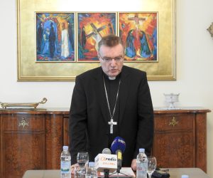 Bjelovar, 23.06.2020 - Sjednica biskupa zagrebaèke crkvene pokrajine. Na slici Josip Bozaniæ.
foto HINA/ Igor KOKORU/ ik