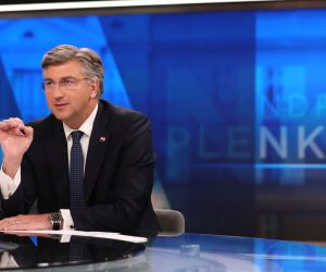 Zagreb, 29.06.2020 - Premijer i predsjednik HDZ-a Andrej Plenkoviæ tijekom suèeljavanja na RTL televiziji. foto HINA/ RTL press/ ik