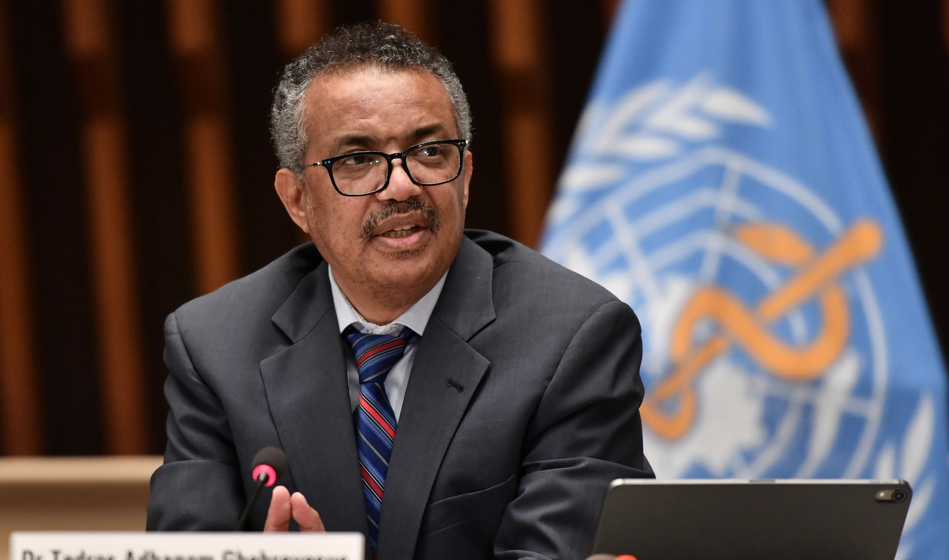 epa08525241 World Health Organization (WHO) Director-General Tedros Adhanom Ghebreyesus attends a press conference organized by the Geneva Association of United Nations Correspondents (ACANU) amid the COVID-19 pandemic, caused by the novel coronavirus, at the WHO headquarters in Geneva, Switzerland, 03 July 2020.  EPA/FABRICE COFFRINI