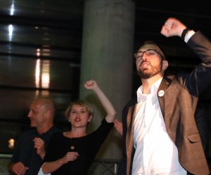 Zagreb, 5.7.2020. -  Izborni stožer koalicija Možemo! - Nova ljevica - Radnička fronta - ORaH - Zagreb je naš - Za grad. Obračanje Tomislava Tomaševića i članova koalicije.
foto HINA/ Admir BULJUBAŠIĆ/ abu