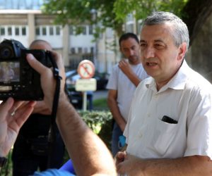 Zagreb, 21.7.2020 - Konferencija za medije Novog sindikata o najavi stotinjak otkaza zaposlenima u raziminiranju održana ispred Ministarstva unutarnjih poslova. Na slici Mario Iveković.
Foto Hina Dario GRZELJ/ dag