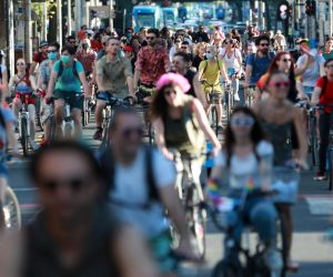 04.07.2020., Zagreb - Inicijativa Ponosni Zagreb organizirala prvi zagrebacki "Pride Ride", biciklisticku prosvjednu voznju.  
Photo: Sanjin Strukic/PIXSELL