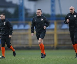 04.12.2019., SRC Zapresic, Zapresic - Utakmica cetvrtfinala hrvatskog nogometnog kupa, NK Inter Zapresic - NK Osijek. Ivica Modric, Ivan Bebek, Nikola Keckic Photo: Luka Stanzl/PIXSELL