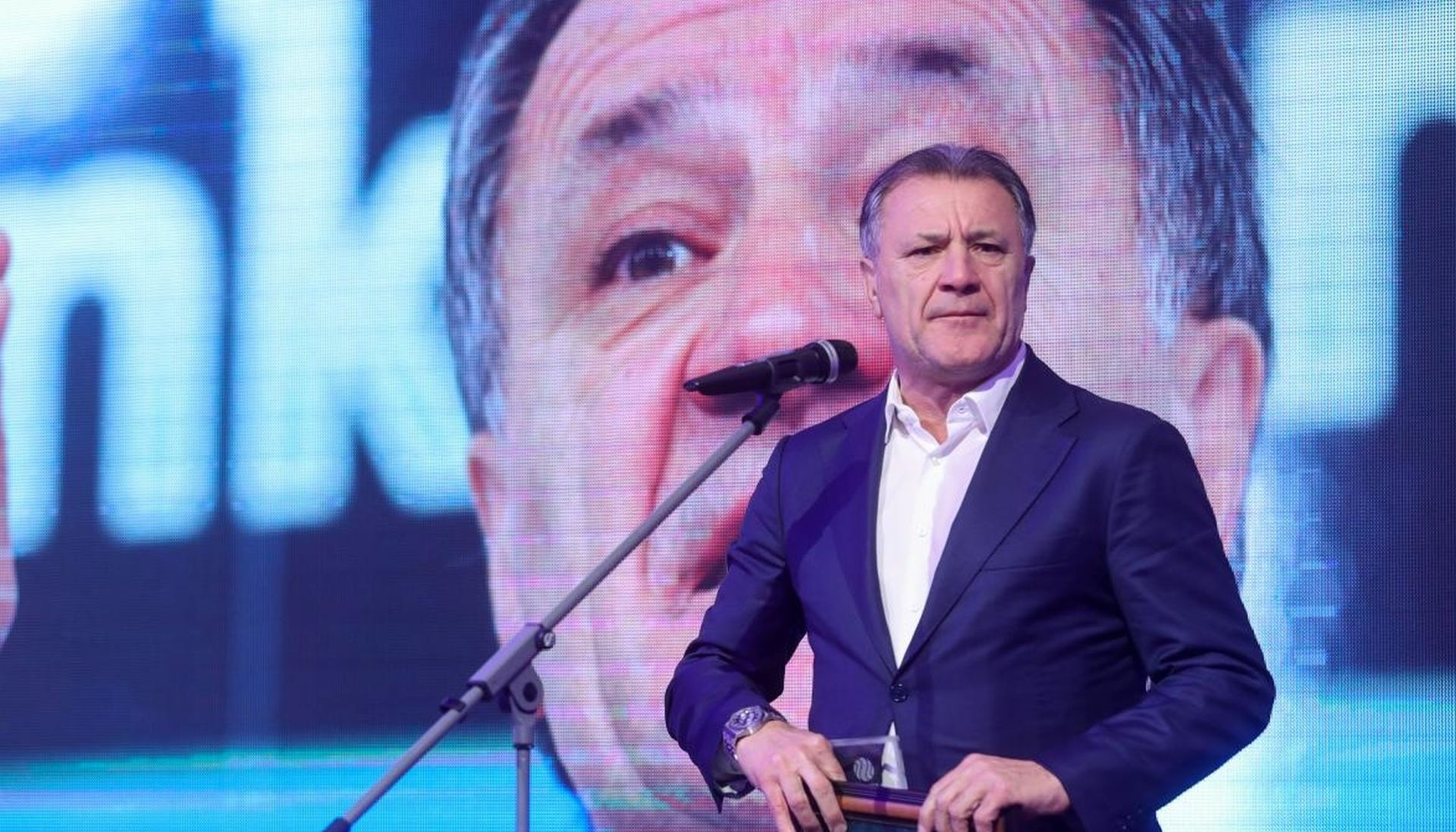 05.12.2019., Sarajevo, Bosna i Hercegovina - U sarajevskoj Vijecnici otvoren je 8. medjunarodni simpozij o sportu "Simposar 2019". Na svecanosti u Vijecnici dodjeljenje su brojne nagrade najboljim sportskim radnicima. Zdravko Mamic
Photo: Armin Durgut/PIXSELL