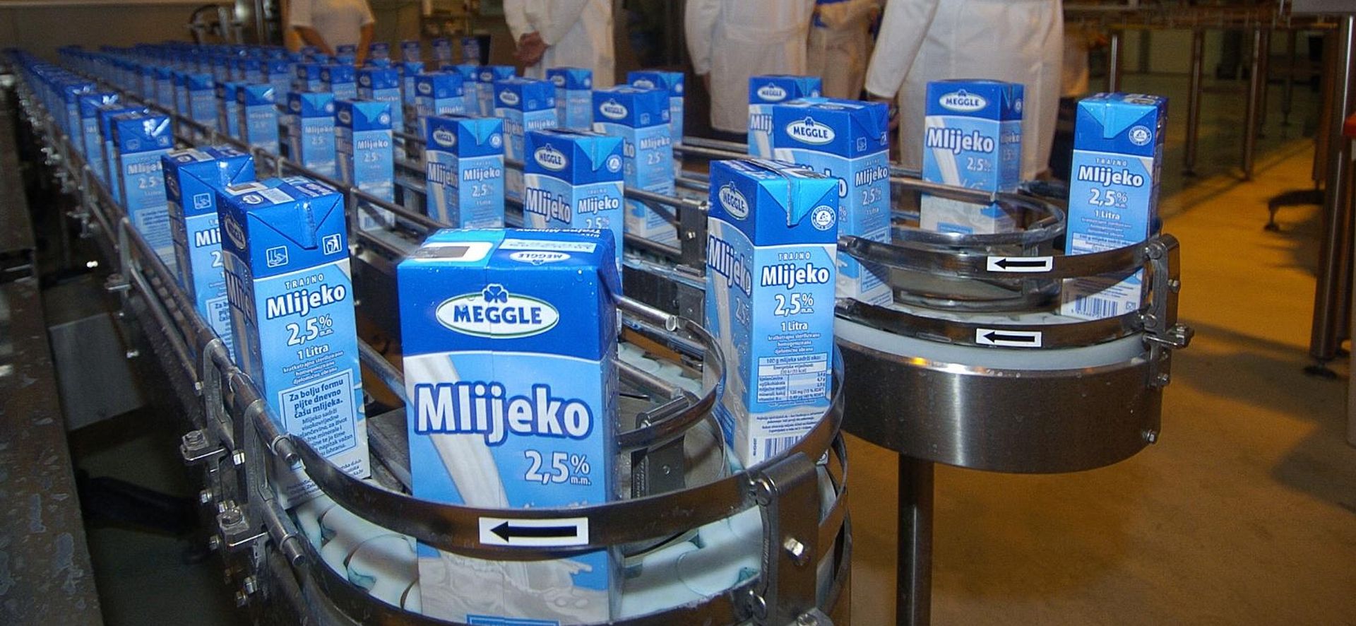 17.11.2009., Osijek - Tvrtka Meggle jedna je od rijetkih koje imaju plan kako se zastititi od svinjske gripe. Proizvodni pogon. 
Photo: Marko Mrkonjic/PIXSELL