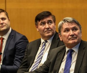 12.12.2019,Zagreb - Predsjednik Uprave Ine Sandor Fasimon , ministar zastite okolisa i energetike  Tomislav Coric i  glavni direktor MOL grupe Jozsef Molnar na konferenciji za novinare objavili su novi sporazum oko rafinerije Rijeka.
Photo: Jurica Galoic/PIXSELL