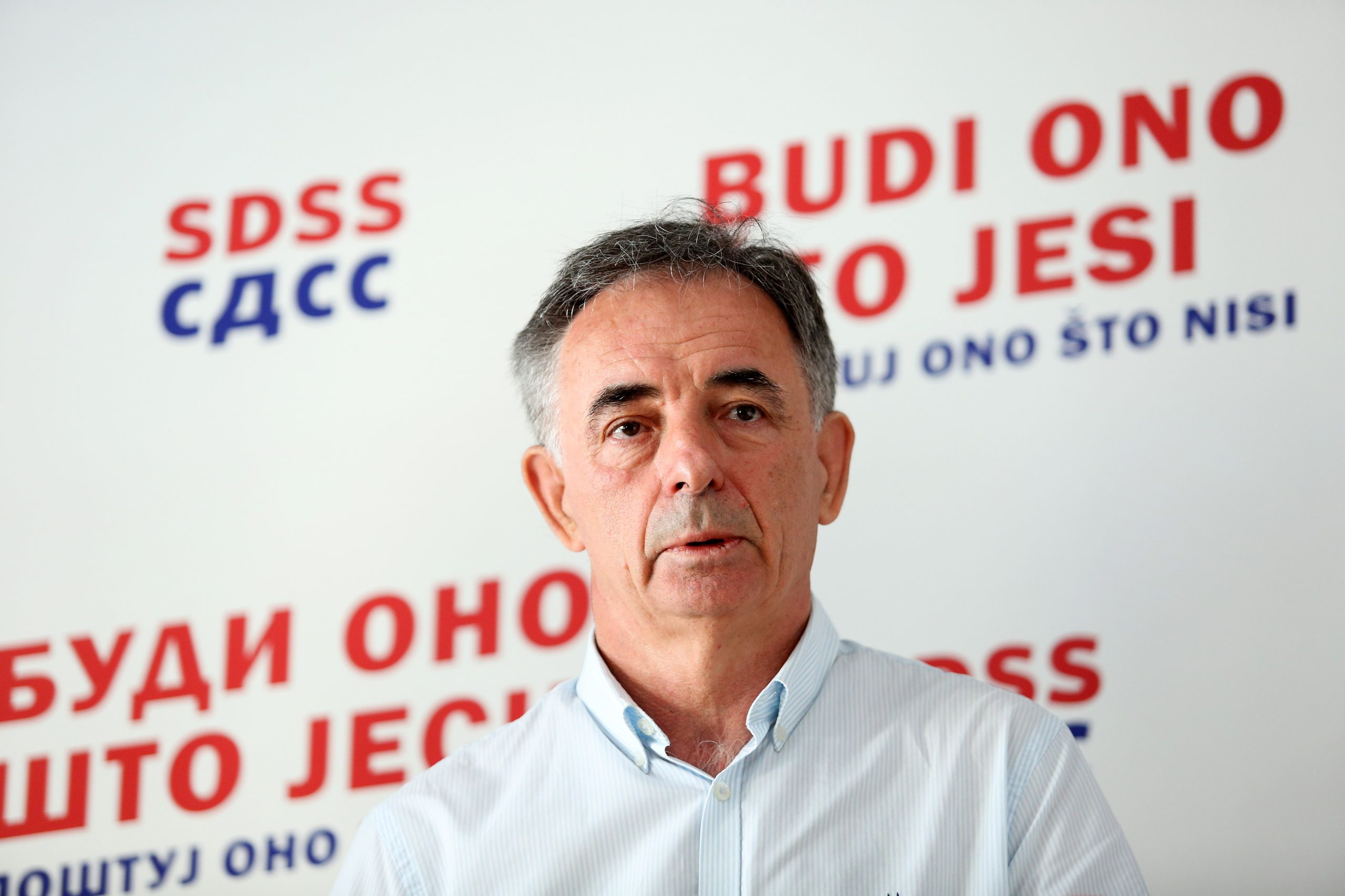 13.06.2020., Zagreb - Konferenciju za medije u prostorijama Samostalne demokratske srpske stranke (SDSS) na temu "Stav SDSS-a o porukama mrznje i otvorenim pozivom na nasilje vidjenim u zagrebackom kvartu Kustosija 11.6.2020.". Predsjednik stranke Milorad Pupovac. 
Photo: Emica Elvedji/PIXSELL