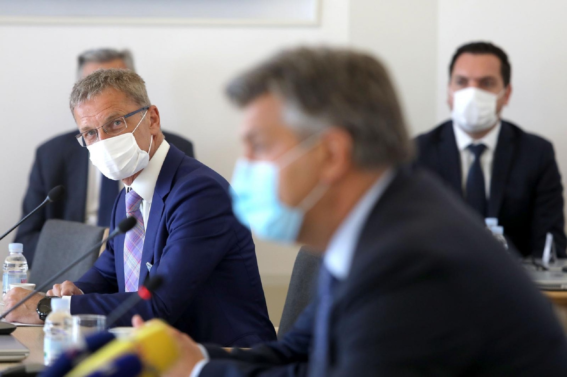 13.07.2020., Zagreb - Predsjednik Vlade Andrej Plenkovic predsjedao je u Banskim dvorima sestom sjednicom Nacionalnog vijeca za uvodjenje eura kao sluzbene valute u Republici Hrvatskoj. Boris Vujcic. 
Photo: Patrik Macek/PIXSELL