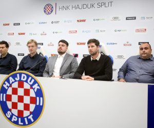 Split: Na konferenciji za medije objavljen rezultat drugog kruga izbora za Nadzorni odbor HNK Hajduk 15.12.2018., Split -   Konferencija za medije na kojoj je objavljen rezultat drugog kruga izbora za Nadzorni odbor HNK Hajduk.  Ante Krmic, Luka Dumikulic, Toni Baletic, Miro , Zeljko Mamic. 
Photo: Miranda Cikotic/PIXSELL