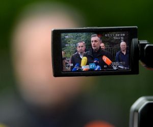 19.05.2020., Maksimir, Zagreb - Domovinski pokret Miroslava Skore predstavio je Zelenu listu kao svog partnera s kojim ce zajedno nastupiti na predstojecim parlamentarnim izborima. 
Photo: Marko Prpic/PIXSELL