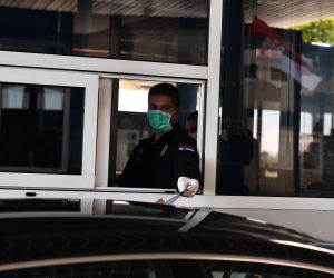 22.05.2020., Batrovci, Srbija - Vlada Srbije je donijela odluku o otvaranju granicnih prijlaza i slobodnom ulasku svih drzavljana u Republiku Srbiju, bez testa na koronavirus i dozvole komisije. Photo: Srdjan Ilic/PIXSELL