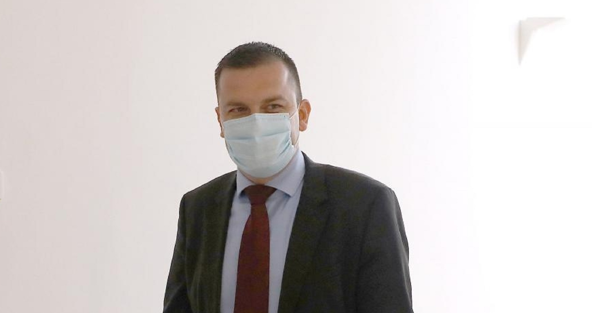 22.07.2020., Zagreb - Novoizabrani zastupnici dolaze u Hrvatski sabor gdje bi se danas trebala odrzati konstituirajuca sjednica 10. saziva. nakon negativnog nalaza na testu Dario Hrebak dosao u Sabor
Photo: Patrik Macek/PIXSELL