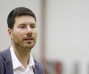 24.02.2020., Zagreb - U prostorijama mjesnog odbora Precko, Ivan Pernar odrzao je javnu tribinu na temu besplatnog javnog gradskog prijevoza. Photo: Borna Filic/PIXSELL