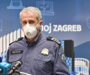 27.04.2020., Zagreb - Milan Bandic sa suradnicima iz Gradskog stozera civilne zastite odrzao je redovitu konferenciju za medije.
Photo: Davorin Visnjic/PIXSELL