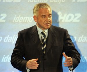 25.11.2007., Zagreb - Clanovi i simpatizeri HDZ-a izborne rezultate pratili su u izbornom stozeru koji je bio smjesten u muzeju Mimara. 
Ivo Sanader.
Photo: Jurica Galoic/PIXSELL