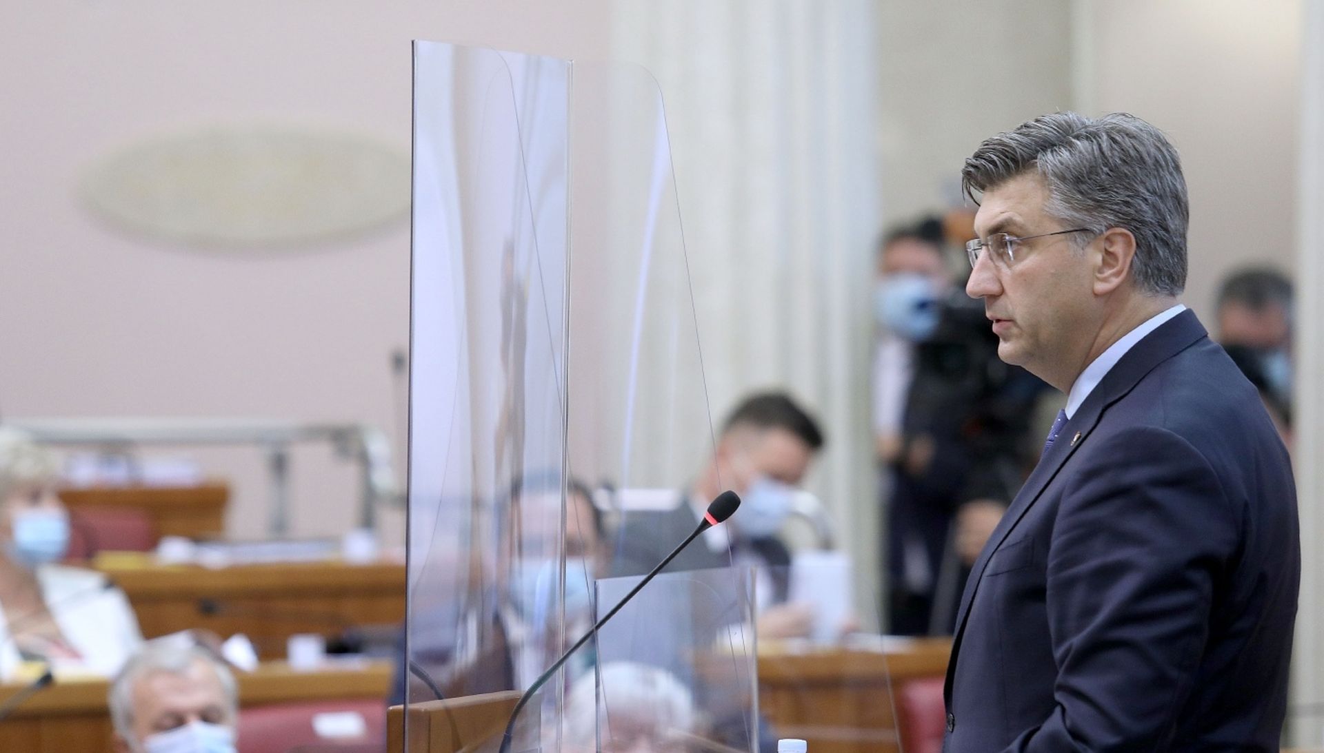 28.07.2020., Zagreb - Sabor 1. sjednicu nastavio raspravom o Zakonu o obnovi zgrada ostecenih u potresu. Zakon u Saboru predstavio je predsjednik Vlade Andrej Plenkovic. Photo: Patrik Macek/PIXSELL